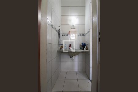 Banheiro Social 1 de casa à venda com 2 quartos, 144m² em Santa Monica, Belo Horizonte