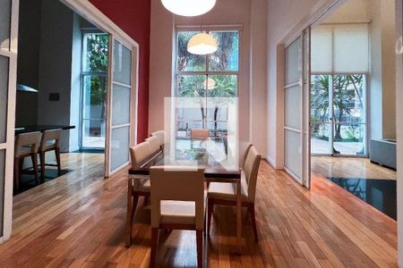Apartamento à venda com 2 quartos, 70m² em Moema, São Paulo