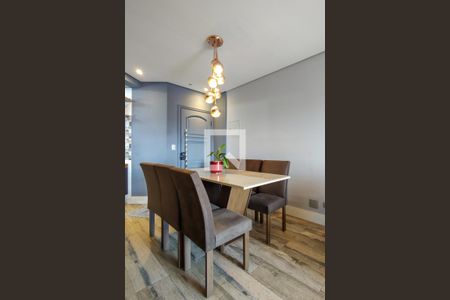 Sala de apartamento para alugar com 2 quartos, 67m² em Vila Assuncao, Praia Grande