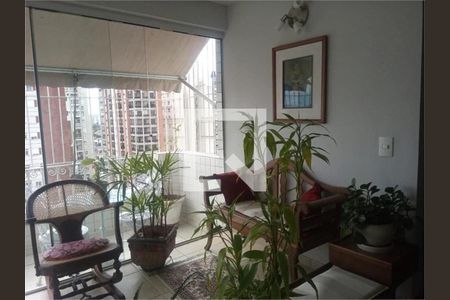 Apartamento à venda com 2 quartos, 137m² em Vila Madalena, São Paulo