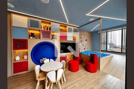 Apartamento à venda com 4 quartos, 206m² em Campo Belo, São Paulo