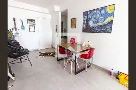 Sala de apartamento para alugar com 1 quarto, 50m² em Vila Regente Feijó, São Paulo