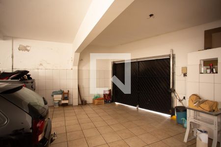 Garagem de casa para alugar com 5 quartos, 530m² em Vila Romero, São Paulo