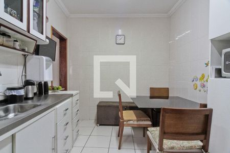 Casa 2 - Cozinha de casa para alugar com 5 quartos, 530m² em Vila Romero, São Paulo