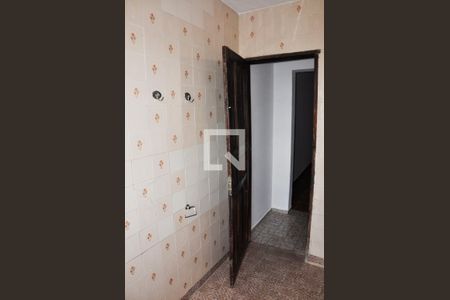 Banheiro Social de casa para alugar com 2 quartos, 192m² em Vila Bruna, São Paulo