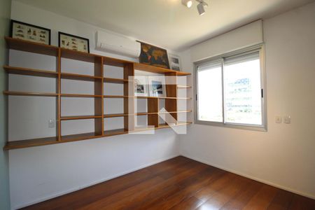 Quarto 1 de apartamento à venda com 3 quartos, 110m² em Vila Olímpia, São Paulo
