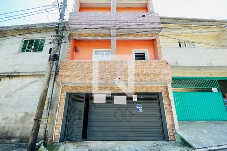 Fachada de casa para alugar com 2 quartos, 35m² em Vila Alzira, Guarulhos