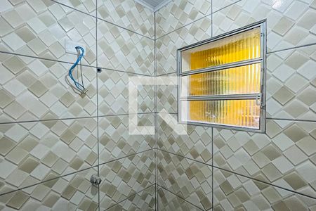 Banheiro de casa para alugar com 2 quartos, 35m² em Vila Alzira, Guarulhos