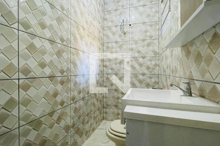 Banheiro de casa para alugar com 2 quartos, 35m² em Vila Alzira, Guarulhos