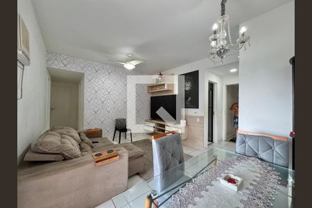Sala de apartamento para alugar com 3 quartos, 96m² em Barra da Tijuca, Rio de Janeiro