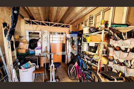 Garagem de casa à venda com 4 quartos, 120m² em Jardim Vera Cruz, Jundiaí