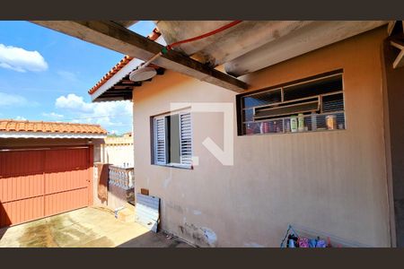 Garagem de casa à venda com 4 quartos, 120m² em Jardim Vera Cruz, Jundiaí