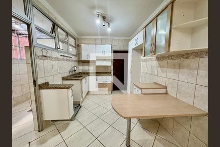Cozinha de apartamento à venda com 3 quartos, 110m² em Vila Pirapora, Jundiaí