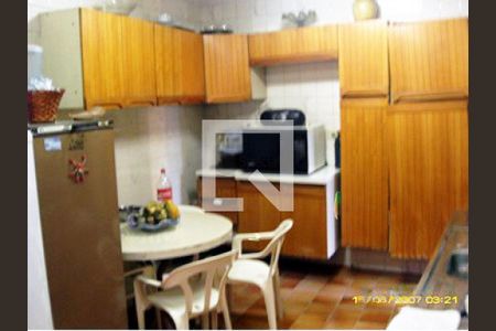 Casa à venda com 3 quartos, 140m² em Cidade Mãe do Céu, São Paulo