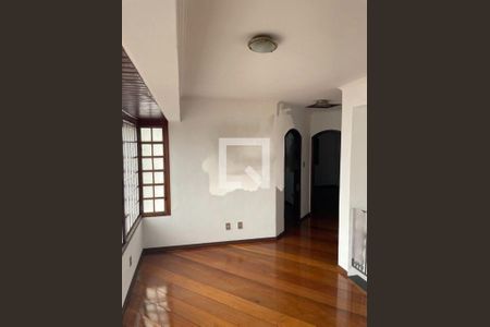 Casa à venda com 3 quartos, 320m² em Vila Santa Isabel, São Paulo