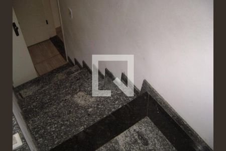 Casa à venda com 3 quartos, 200m² em Zona Leste, São Paulo