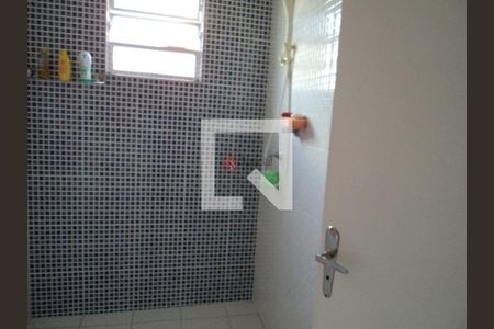 Casa à venda com 3 quartos, 200m² em Vila Tolstoi, São Paulo