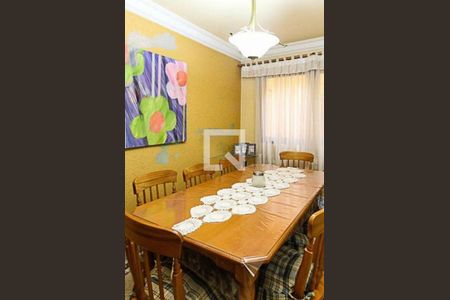 Casa à venda com 3 quartos, 110m² em Vila Carrão, São Paulo