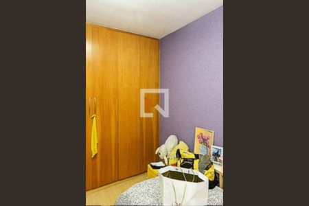 Casa à venda com 3 quartos, 110m² em Vila Carrão, São Paulo