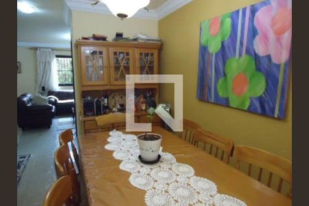 Casa à venda com 3 quartos, 110m² em Vila Carrão, São Paulo