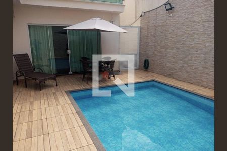 Casa à venda com 4 quartos, 450m² em Jardim Textil, São Paulo