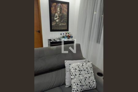 Casa à venda com 3 quartos, 152m² em Vila Antonina, São Paulo