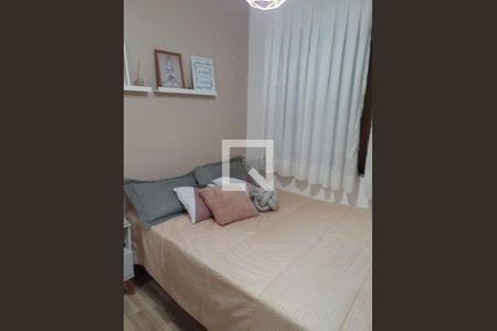 Casa à venda com 3 quartos, 152m² em Vila Antonina, São Paulo