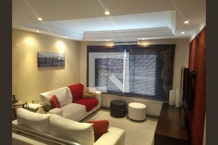 Casa à venda com 3 quartos, 200m² em Vila Regente Feijó, São Paulo