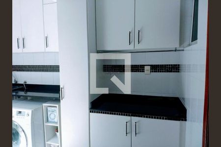 Casa à venda com 3 quartos, 200m² em Vila Regente Feijó, São Paulo