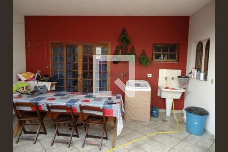 Casa à venda com 3 quartos, 1200m² em Chácara Califórnia, São Paulo