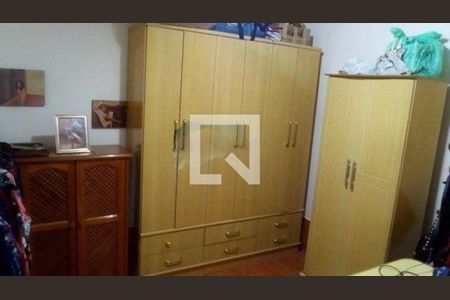 Casa à venda com 2 quartos, 200m² em Vila Carrão, São Paulo