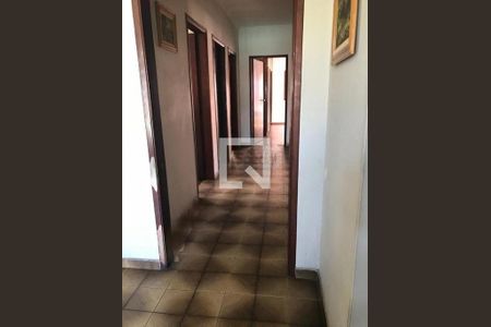 Casa à venda com 3 quartos, 330m² em Vila Matilde, São Paulo