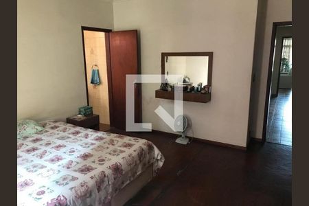 Casa à venda com 3 quartos, 330m² em Vila Matilde, São Paulo