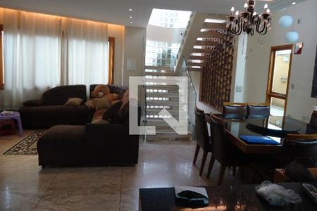 Casa à venda com 3 quartos, 200m² em Vila Matilde, São Paulo