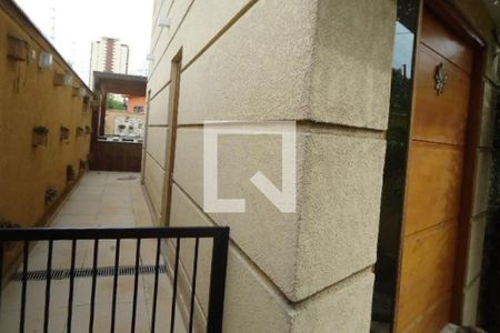 Casa à venda com 3 quartos, 200m² em Vila Matilde, São Paulo