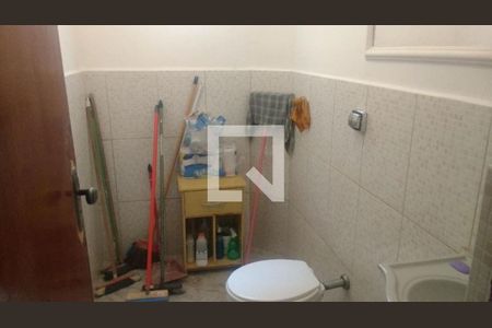 Casa à venda com 10 quartos, 324m² em Vila Antonieta, São Paulo