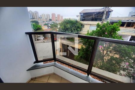 Casa à venda com 3 quartos, 241m² em Vila Carrão, São Paulo