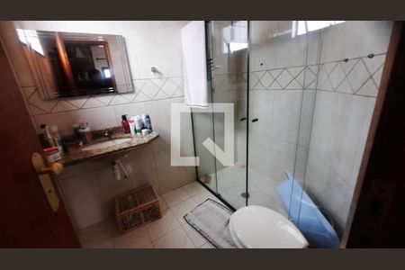 Casa à venda com 3 quartos, 241m² em Vila Carrão, São Paulo