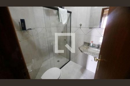 Casa à venda com 3 quartos, 241m² em Vila Carrão, São Paulo