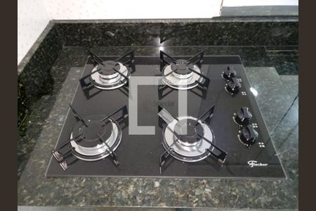 Casa à venda com 2 quartos, 70m² em Vila Carrão, São Paulo