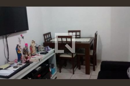 Apartamento à venda com 2 quartos, 49m² em Jardim Santa Teresinha, São Paulo