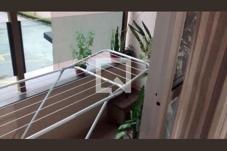 Apartamento à venda com 2 quartos, 49m² em Jardim Santa Teresinha, São Paulo