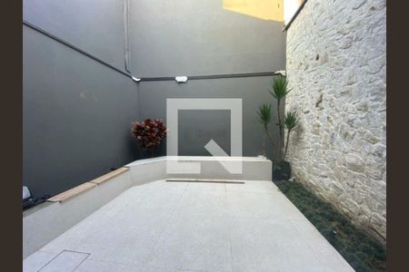 Casa à venda com 3 quartos, 130m² em Vila Gomes Cardim, São Paulo