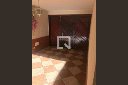 Casa à venda com 3 quartos, 260m² em Vila Moreira, São Paulo