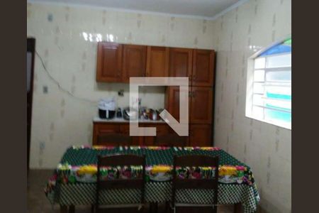 Casa à venda com 3 quartos, 148m² em Vila Antonieta, São Paulo