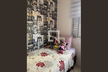 Casa à venda com 5 quartos, 230m² em Vila Antonieta, São Paulo