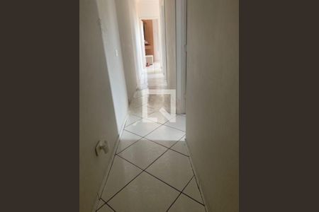 Casa à venda com 5 quartos, 230m² em Vila Antonieta, São Paulo