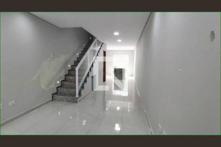 Casa à venda com 3 quartos, 120m² em Vila Santa Isabel, São Paulo