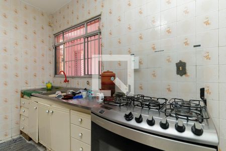 Cozinha de casa à venda com 6 quartos, 200m² em Jardim Vila Formosa, São Paulo