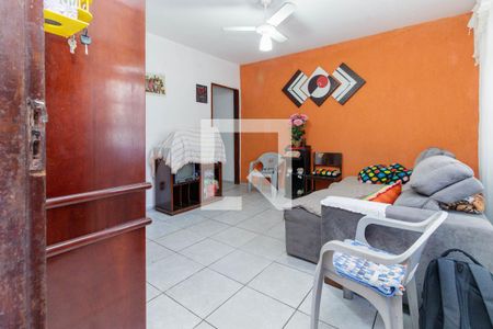 Sala de casa à venda com 6 quartos, 200m² em Jardim Vila Formosa, São Paulo